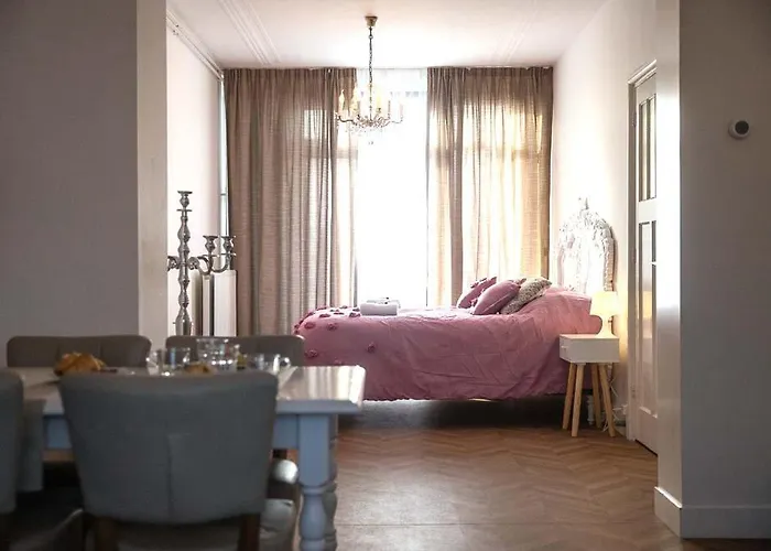 Casa - Luxueus Compleet In Hippe Buurt Vlakbij Centrum *